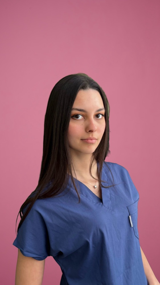 Andreea — profesor de biologie barron's